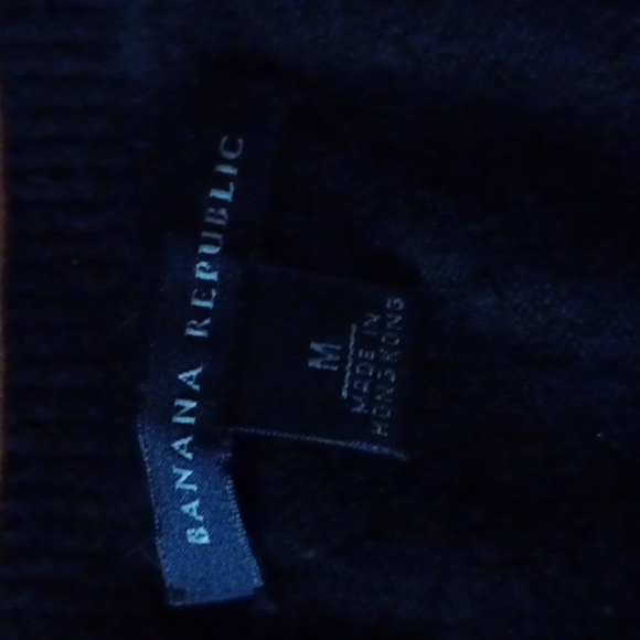 💙🌺 Banana Republic Black T-Shirt With Small Pocket - Picture 2 of 10